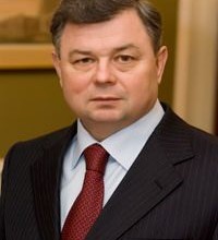 Анатолий Дмитриевич  Артамонов